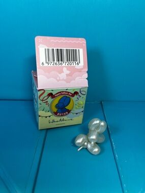 Whatshisname x Bluepiper - Happy Balloon Dog Series 2 - Pearl